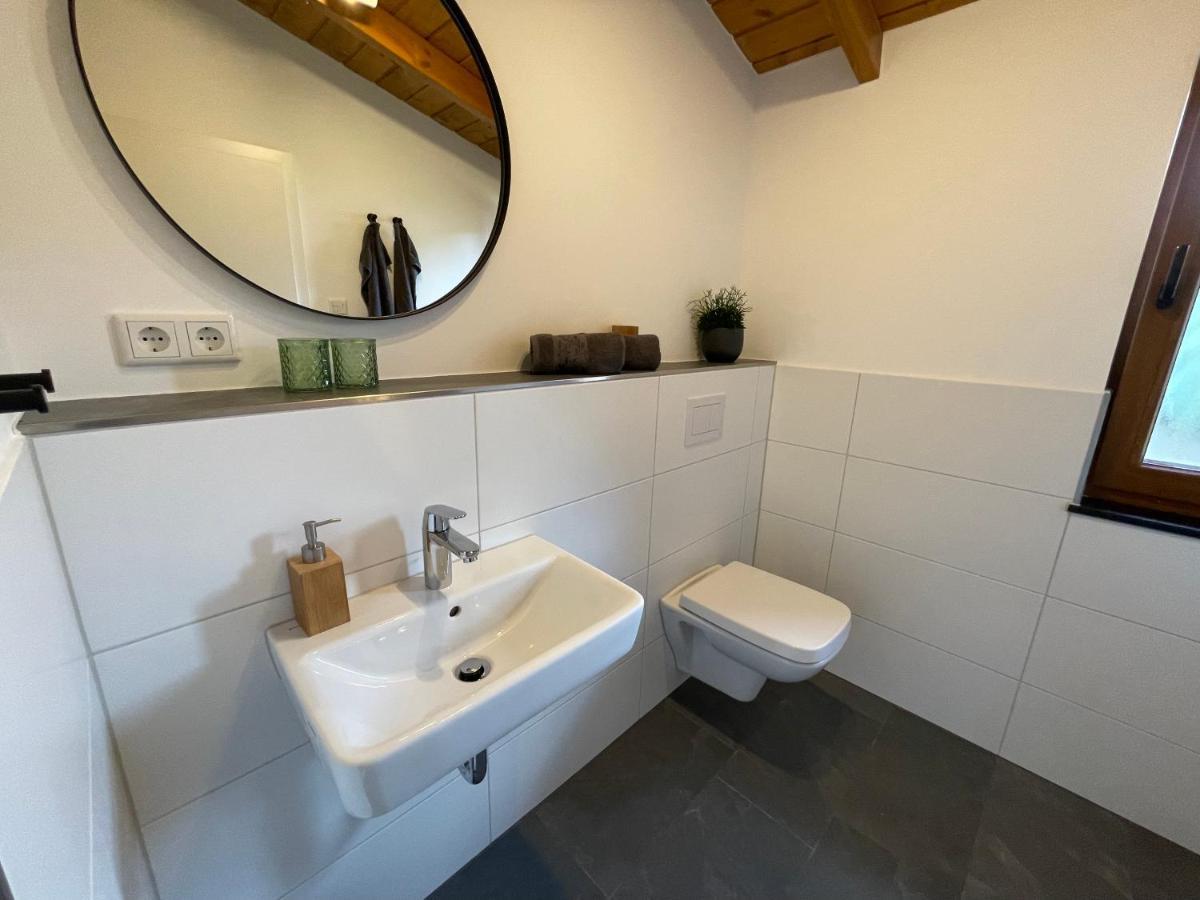 Roenkhausen Appartements Finnentrop ภายนอก รูปภาพ